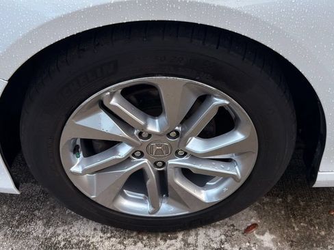 Used 2020 Honda Accord LX image 11