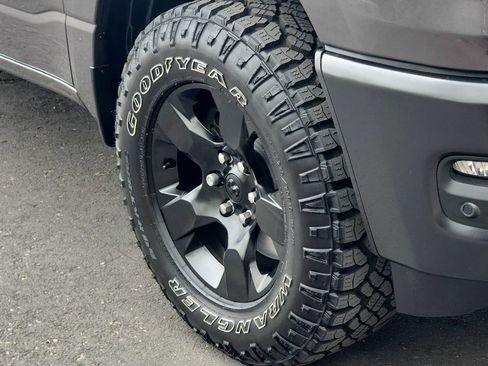 Used 2026 RAM 1500 Warlock AWD/4WD image 12