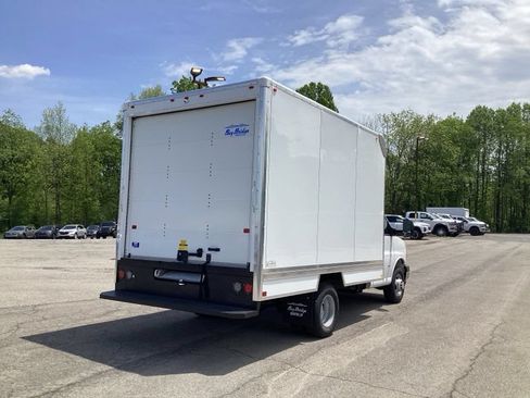 New 2026 Chevrolet Express 3500 w/ Power Convenience Package RWD image 7