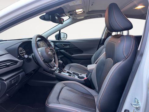 Certified 2025 Subaru Crosstrek 2.5i Limited w/ Crosstrek Mirror Package image 10