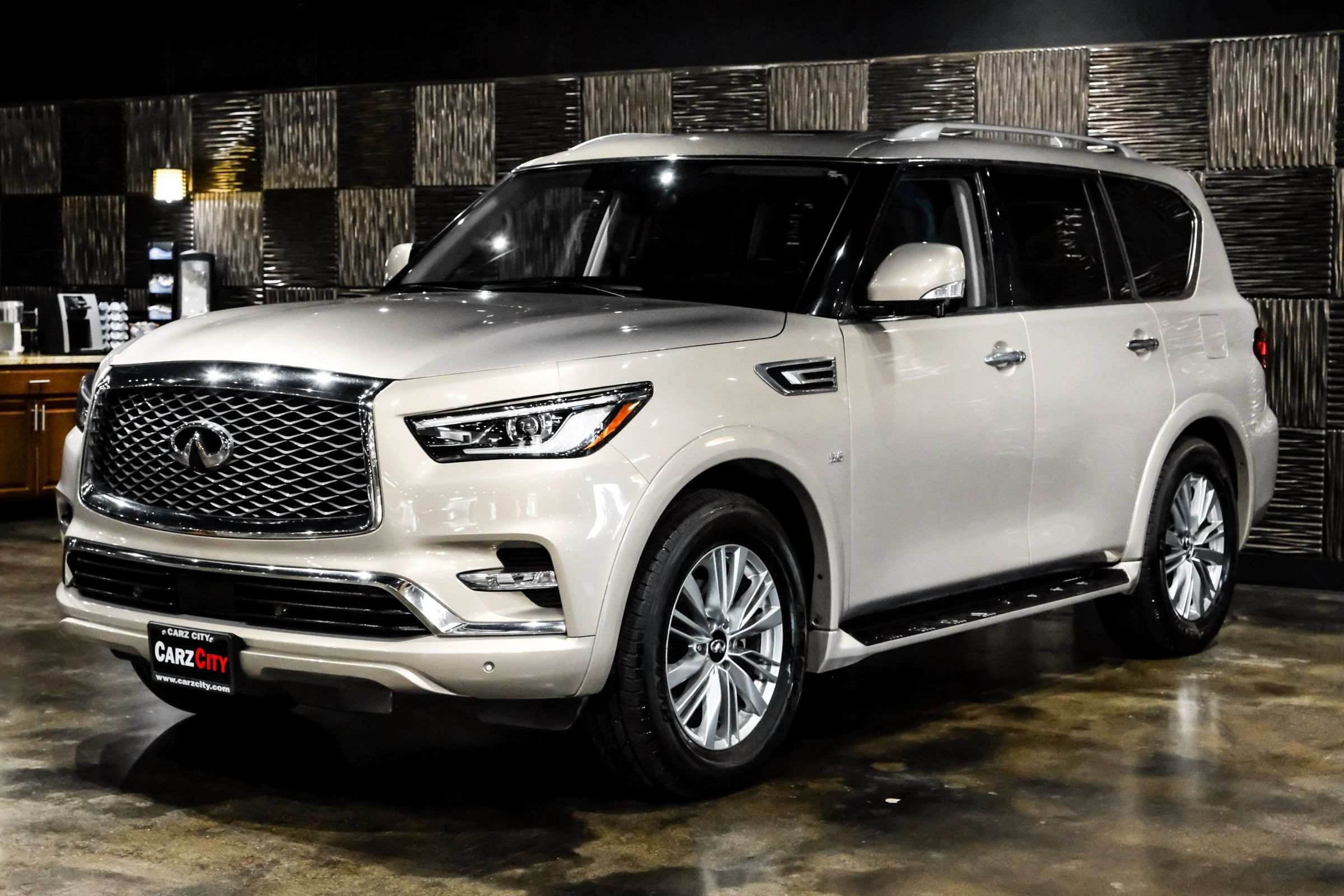 Used 2019 INFINITI QX80 2WD image 7
