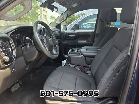 Used 2020 Chevrolet Silverado 1500 Custom w/ Custom Convenience Package AWD/4WD image 9
