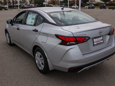 New 2025 Nissan Versa S image 6