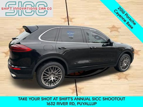 Used 2016 Porsche Cayenne Base image 6