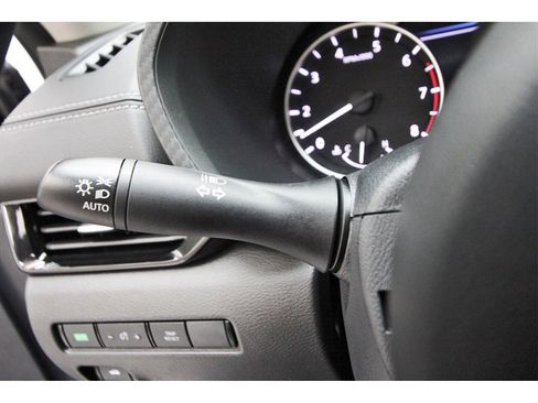 Used 2025 Nissan Sentra SV w/ All-Weather Package image 16