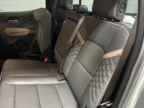 New 2026 GMC Canyon Denali AWD/4WD image 29