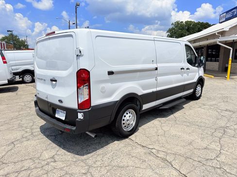 Used 2022 Ford Transit 350 Low Roof AWD image 3