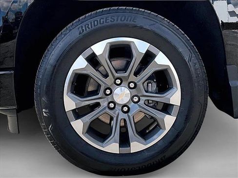 Certified 2024 Chevrolet Silverado 1500 High Country image 8