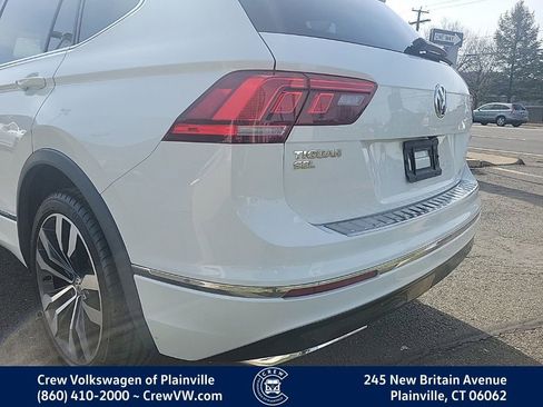 Certified 2021 Volkswagen Tiguan SEL Premium R-Line image 27