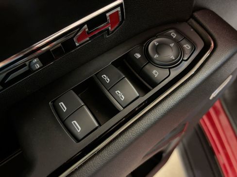 Certified 2024 GMC Sierra 1500 AT4 w/ Technology Package image 12