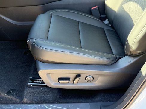 New 2026 Nissan Murano Platinum image 18