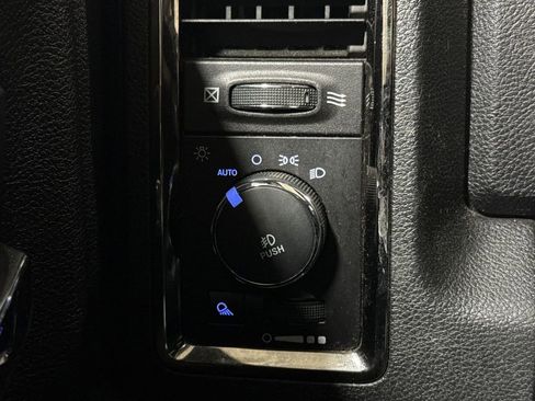 Used 2017 RAM 1500 Sport w/ Convenience Group image 19