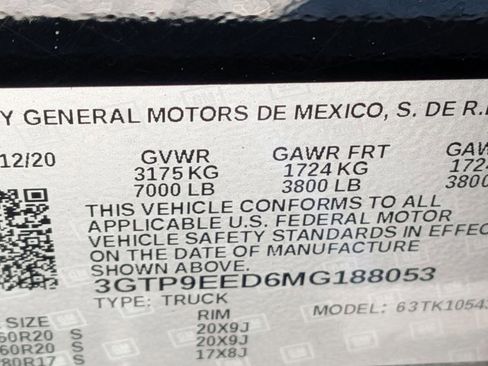 Used 2021 GMC Sierra 1500 AT4 w/ AT4 Premium Package AWD/4WD image 15