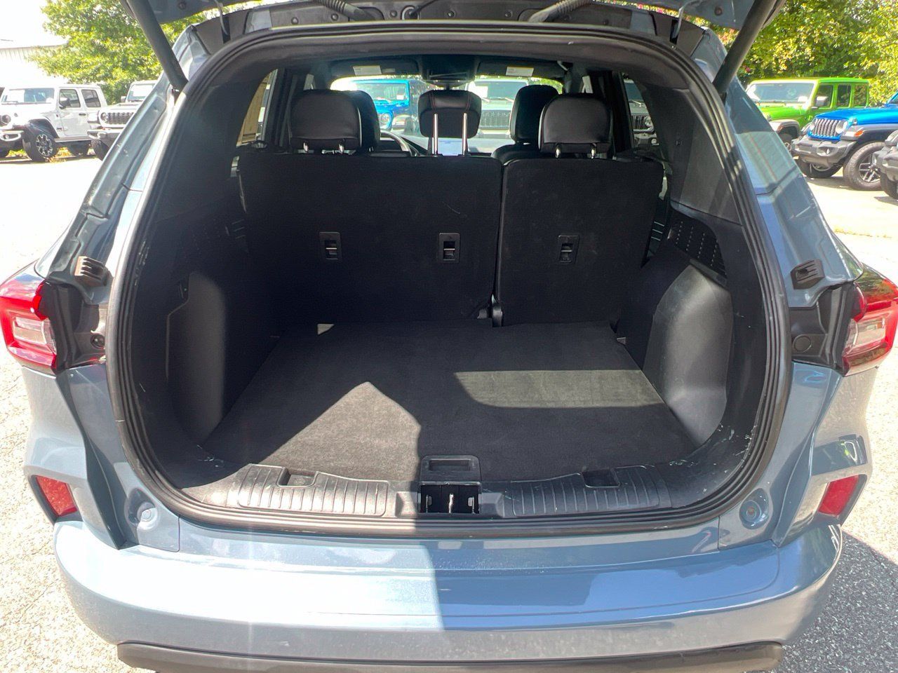 Used 2024 Ford Escape ST-Line FWD image 18