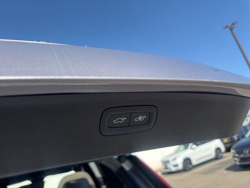 New 2026 Volvo XC90 B5 Plus w/ Protection Package image 9