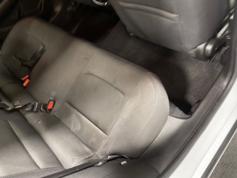 Used 2018 Chevrolet Malibu LT FWD image 22