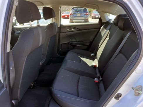 Certified 2019 Honda Civic LX image 9