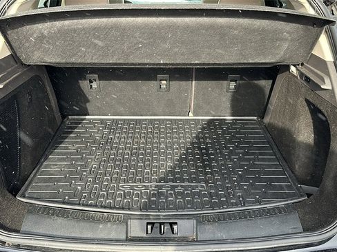 Used 2021 Lincoln Corsair Standard w/ Premium Package image 29