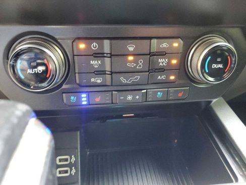 Used 2019 Ford F150 Raptor w/ Equipment Group 802A Luxury AWD/4WD image 20