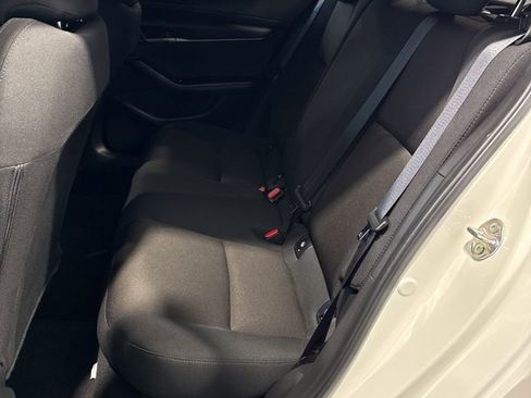 Used 2025 MAZDA MAZDA3 s FWD image 24