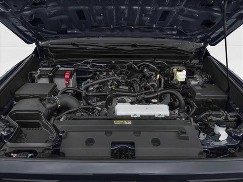 New 2025 Toyota Tacoma TRD Sport image 8