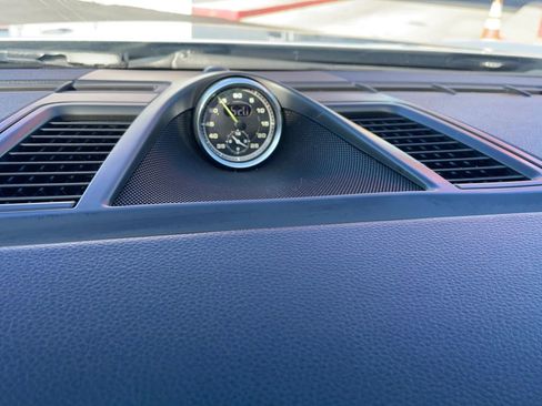 Used 2015 Porsche Panamera S RWD image 21