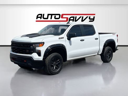Used 2024 Chevrolet Silverado 1500 Custom Trail Boss w/ LPO, Dark Essentials Package image 3