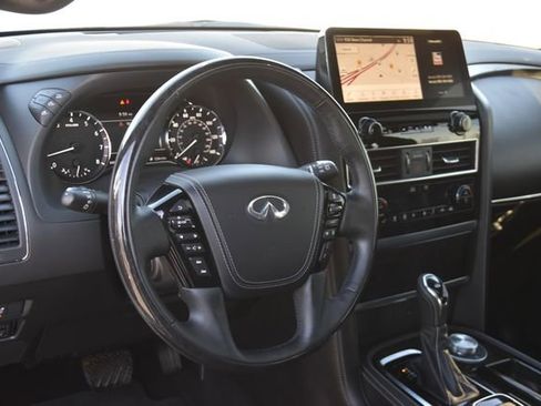 Certified 2024 INFINITI QX80 Sensory image 16