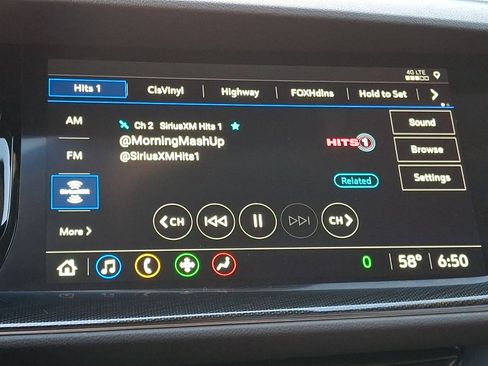 Certified 2022 Buick Envision Preferred FWD image 19