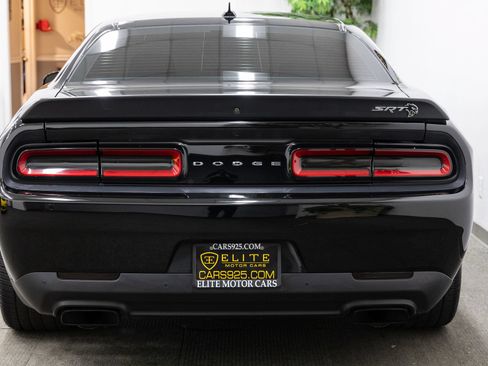 Used 2020 Dodge Challenger SRT Hellcat Redeye RWD image 4