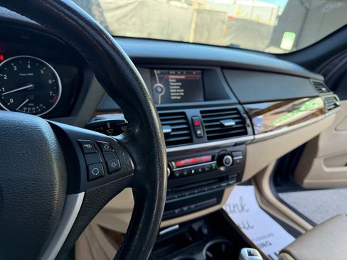 Used 2011 BMW X5 xDrive35i image 10