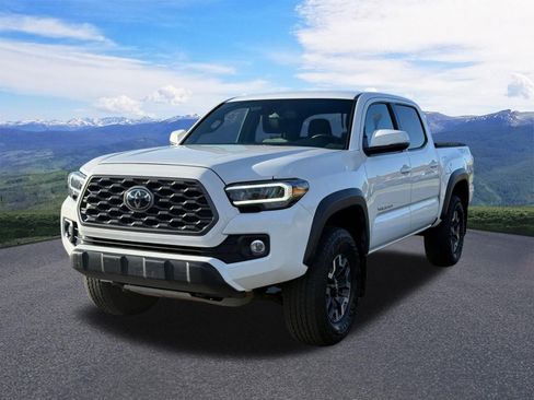 Used 2023 Toyota Tacoma TRD Off-Road AWD/4WD image 1