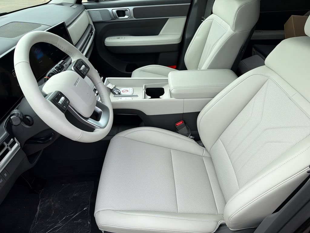New 2027 Hyundai Santa Fe SEL FWD image 10