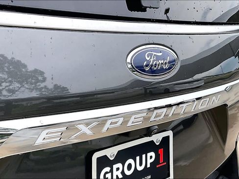 Used 2020 Ford Expedition Limited AWD/4WD image 30