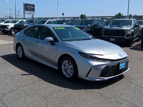 Used 2026 Toyota Camry LE FWD image 2