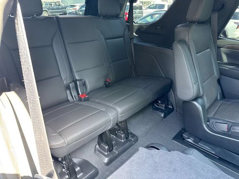 Used 2024 Chevrolet Tahoe High Country AWD/4WD image 30