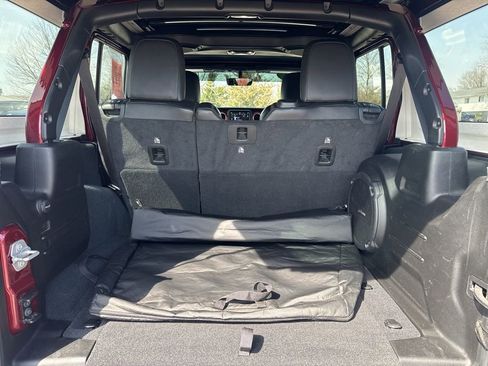 Certified 2022 Jeep Wrangler Unlimited Rubicon w/ LED Lighting Group image 23