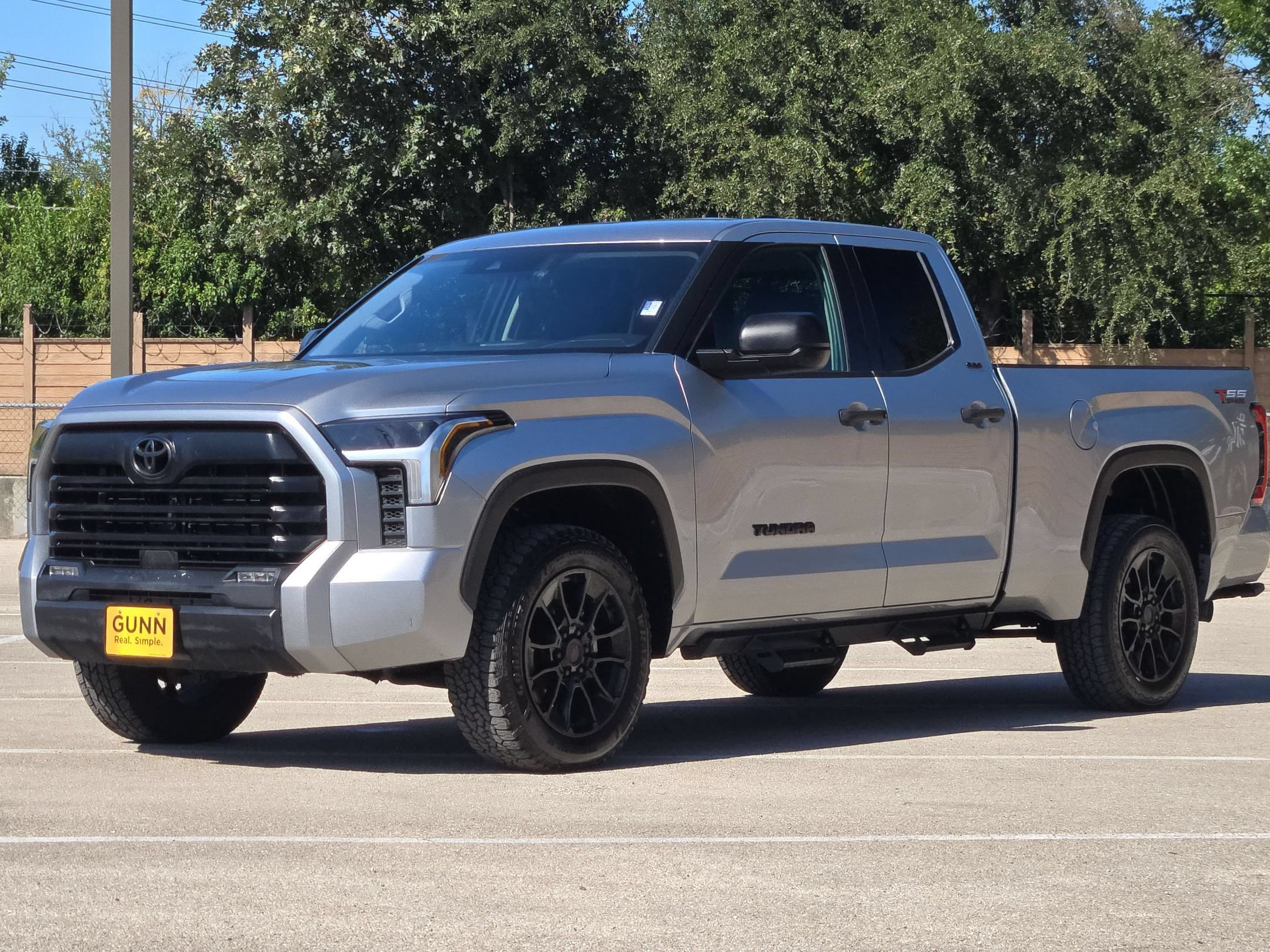 Used 2022 Toyota Tundra SR5 AWD/4WD image 7