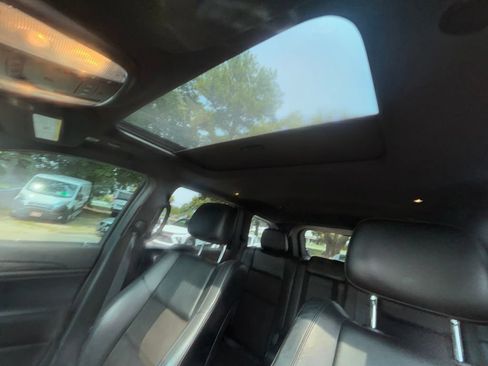 Used 2021 Jeep Grand Cherokee Laredo X RWD image 21