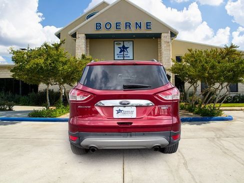 Used 2016 Ford Escape Titanium w/ Equipment Group 301A image 4