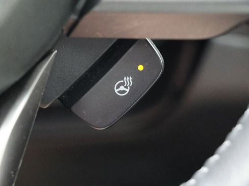 Used 2022 Subaru Ascent Limited w/ Technology Package image 24