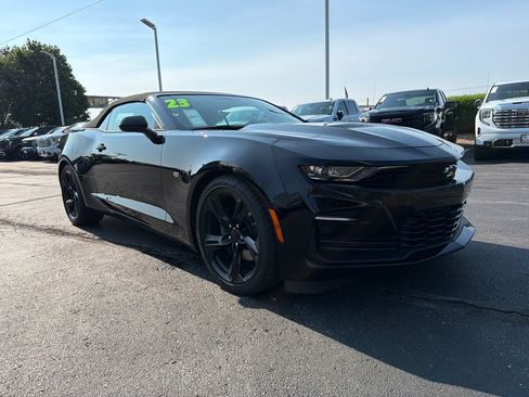 Used 2023 Chevrolet Camaro SS RWD image 3