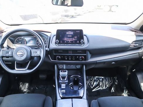 Used 2023 Nissan Rogue S FWD image 11