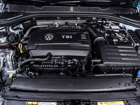 Used 2025 Volkswagen Jetta GLI Autobahn image 11