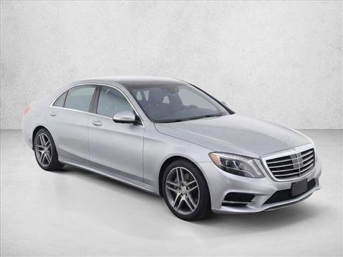 Used 2015 Mercedes-Benz S 550 4MATIC Sedan image 3