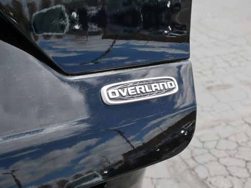 Used 2024 Jeep Grand Cherokee Overland w/ Adv Protech Group III AWD/4WD image 9