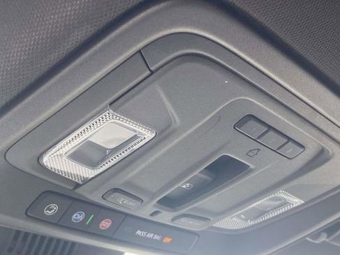 Certified 2022 GMC Sierra 1500 SLT w/ SLT Premium Plus Package image 28