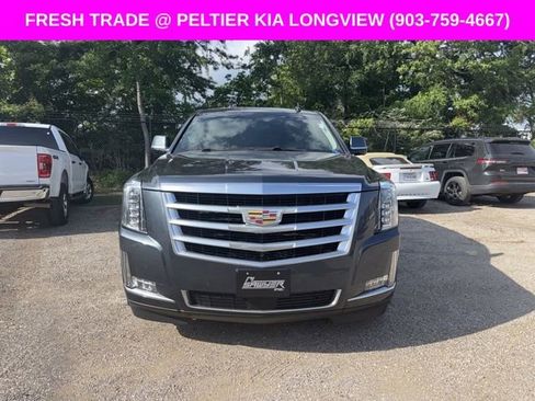 Used 2019 Cadillac Escalade Premium Luxury RWD image 8
