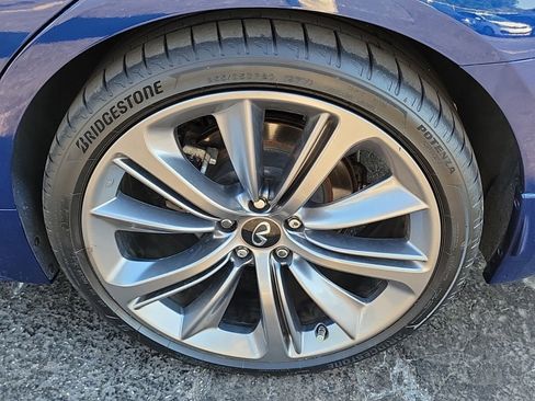 Used 2019 INFINITI Q50 Signature Edition w/ Cargo Package (L96) image 9