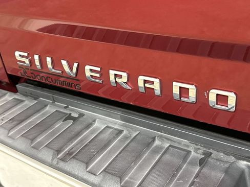 Used 2018 Chevrolet Silverado 1500 LT w/ All Star Edition AWD/4WD image 25